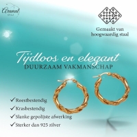 Ronde Oorringen RVS 30mm &acirc;&euro;&ldquo; Goudkleurig &acirc;&euro;&ldquo; Glad & Gedraaid M