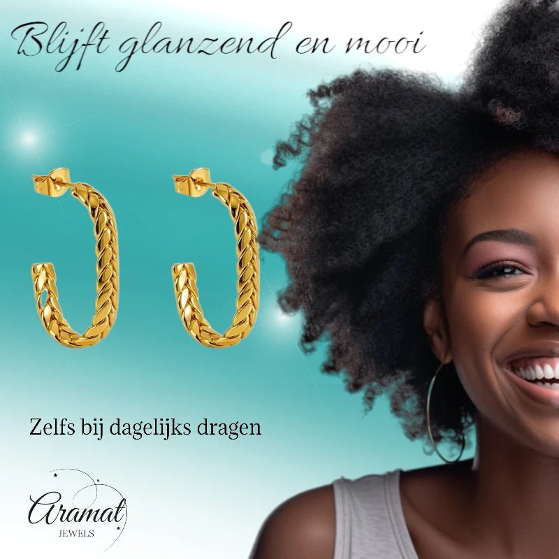 Goudkleurige Rechthoekige Oorstekers 25mm -