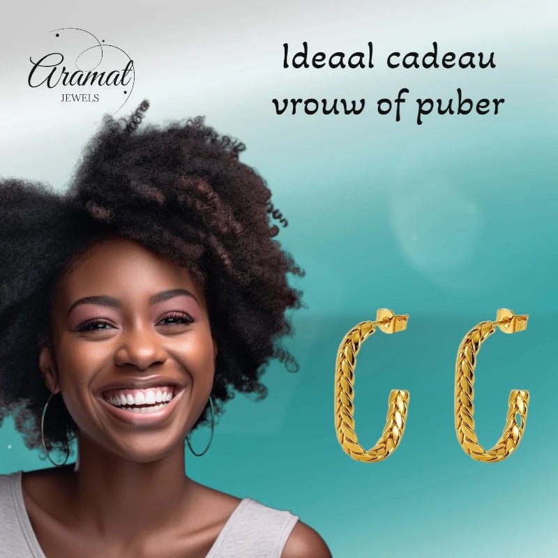 Goudkleurige Rechthoekige Oorstekers 25mm -