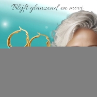 Goudkleurige Triple Oorringen RVS met Streepjesmotief 25x7,5mm -