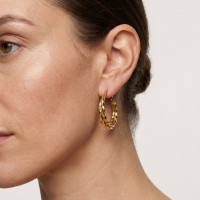 Triple Gedraaide Goudkleurige Oorringen - Statement Look -