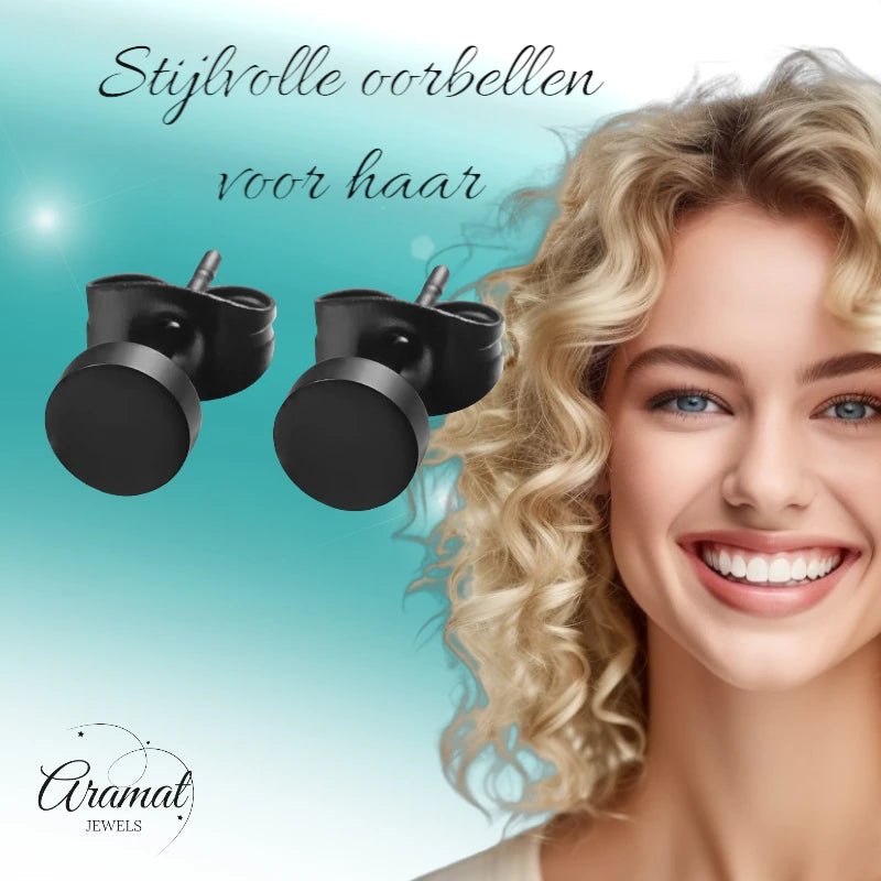 Ronde Zwarte Oorknopjes 6 mm &acirc;&euro;&ldquo; RVS -