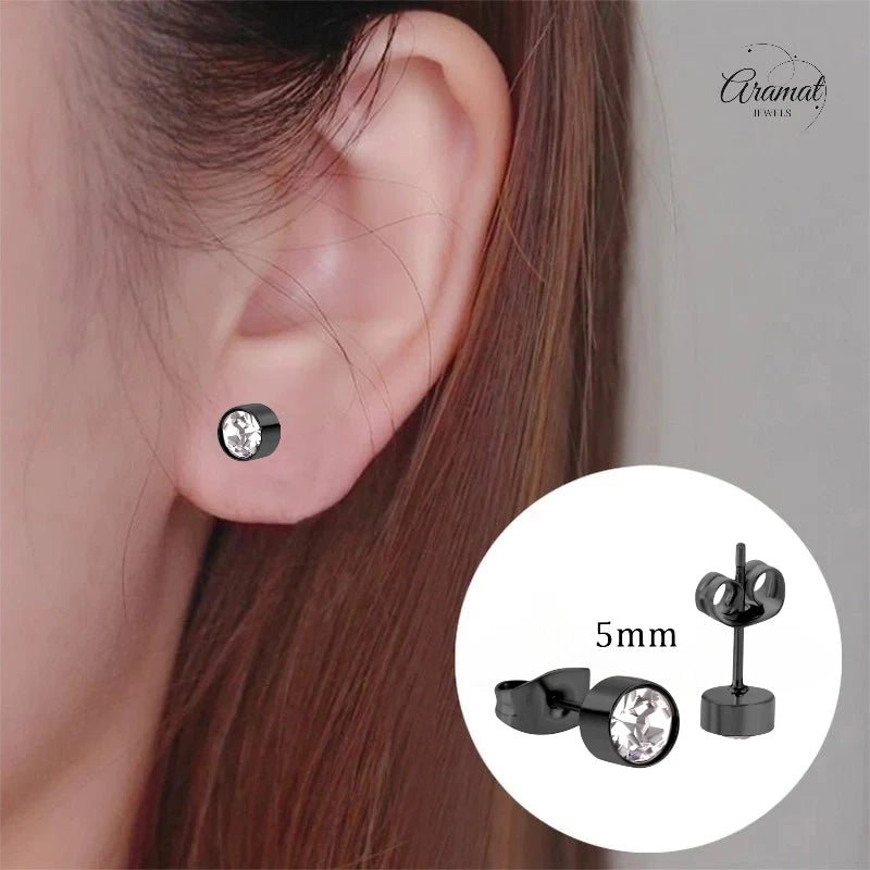 Zwarte Kristallen Oorbellen 5mm &acirc;&euro;&ldquo; Staal -