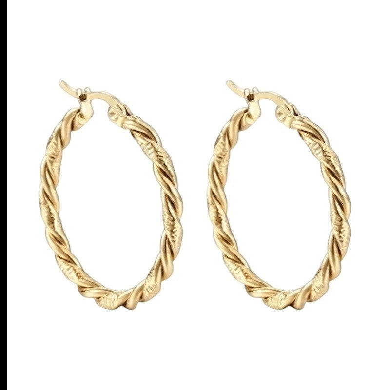 Goudkleurige Hoepel Oorringen 30mm - RVS - Elegant & Trendy -