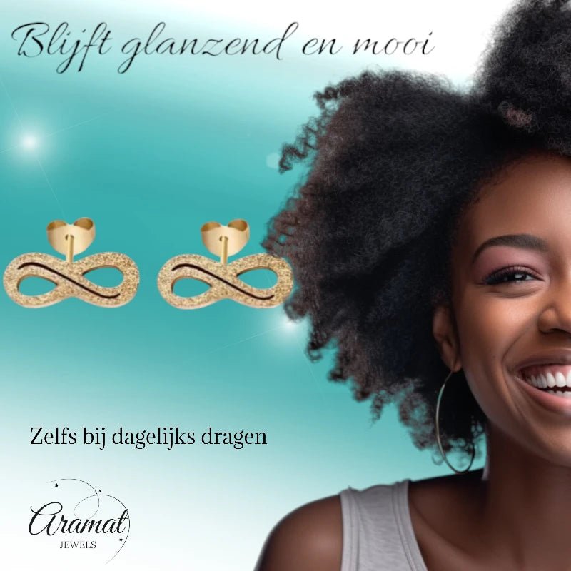 Stalen Infinity Oorbellen - Goudkleur Mat & Tijdloos -