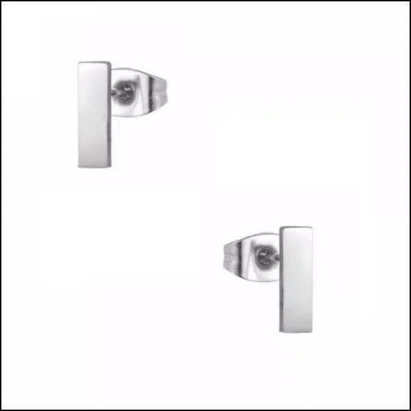Stalen Bar Oorbellen 10x2mm &acirc;&euro;&ldquo; Tijdloos en Stijlvol - Zilverkleur -