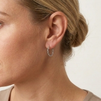 Stijlvolle Smalle Bali Oorringen 16mm -