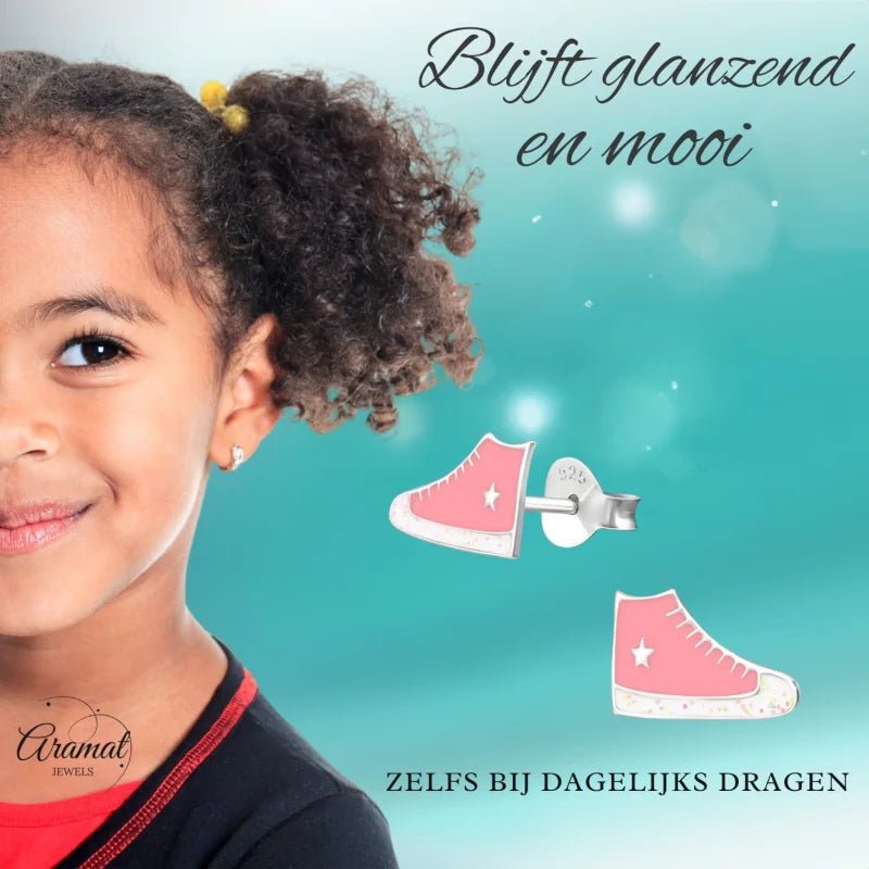 Zilveren Sneaker Oorbellen &acirc;&euro;&ldquo; Roze Emaille &acirc;&euro;&ldquo; 10x6mm - Dames