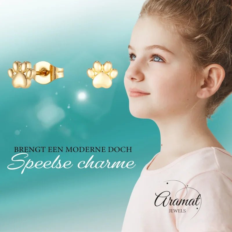 Goudkleurige 3D Pootafdruk Oorbellen 6mm -