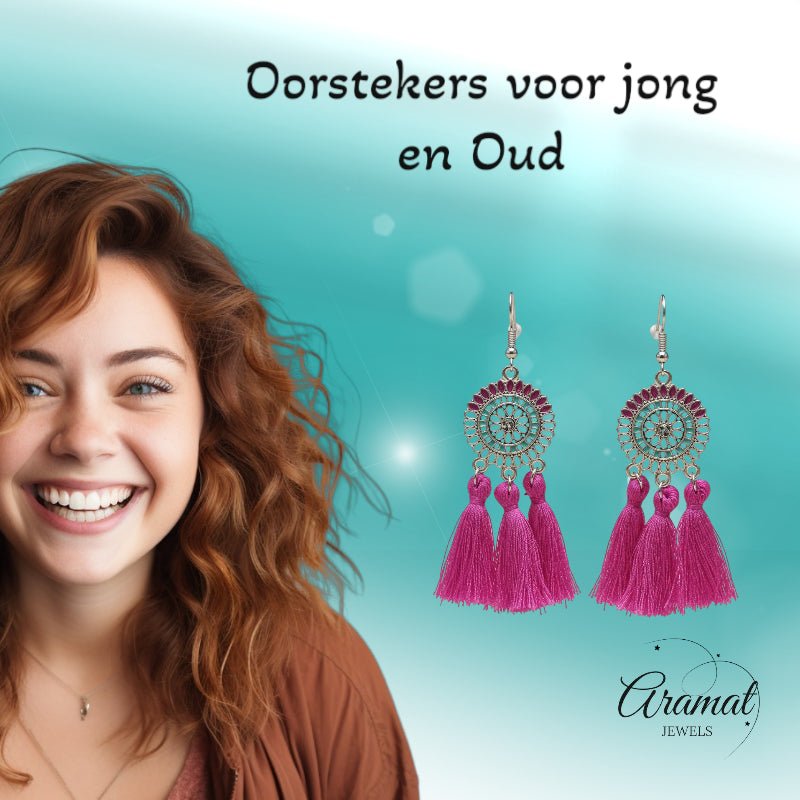 Kwastjes oorhangers boho stijl paars -