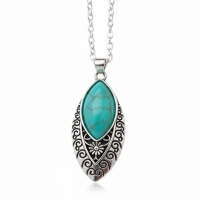 Prachtige Bohemien Halsketting met Bewerkte Ovale Hanger - Dames