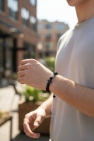 Verstelbare Zwarte Steen Armband Met Howliet - Unisex