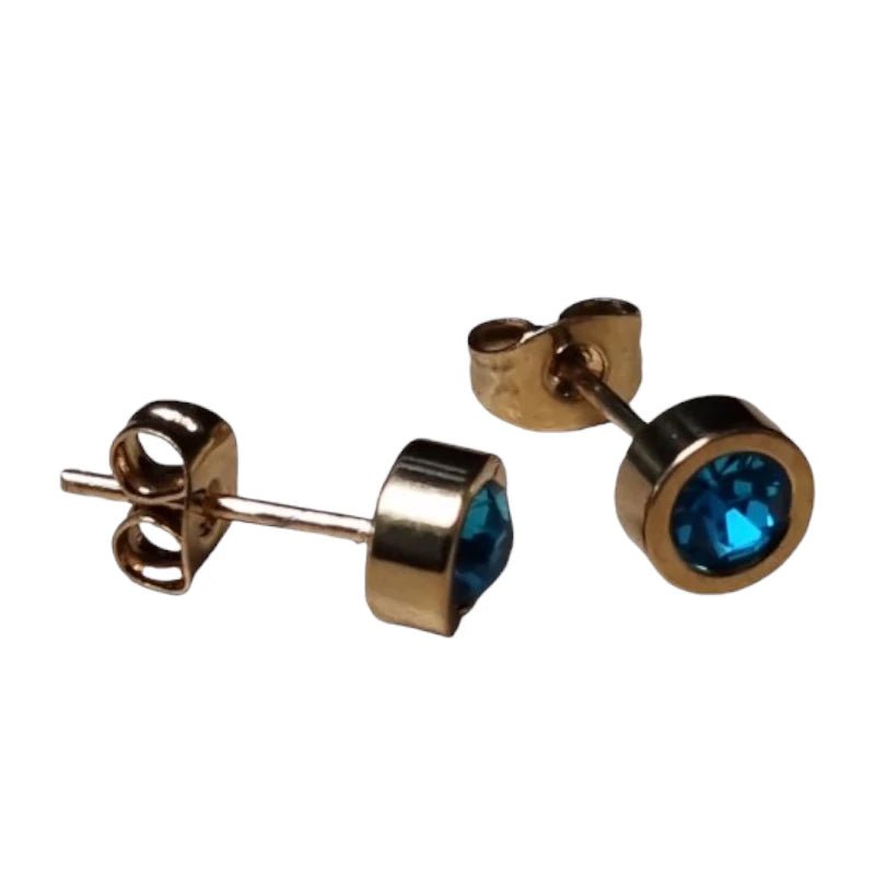 Goudkleurige oorbellen met aqua blauw zirkonia 6mm -