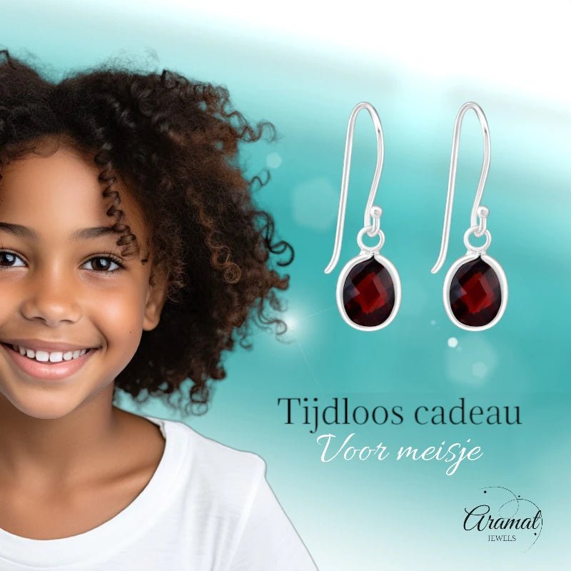 Zilveren Kinder Oorhangers - Rode Ovale Zirkonia -