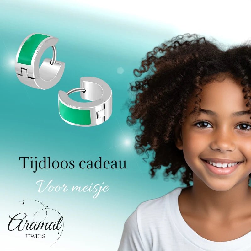 Oorringen kind &acirc;&euro;&ldquo; Staal Emaille Streep Groen Zilverkleur (10mm) -
