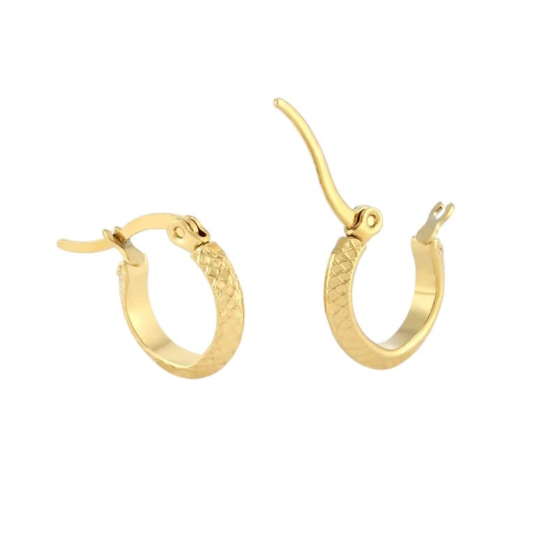RVS Kleine Oorringen Goudkleur 10mm Ruitjes Motief - Trendy Hoepels - Amsterdam-10x3.5mm -