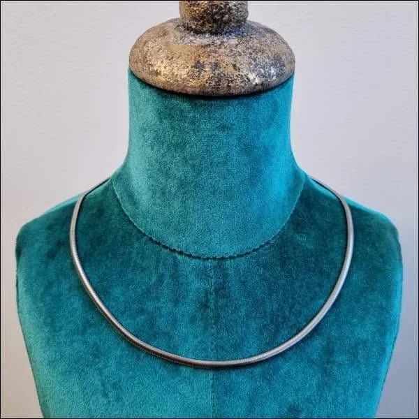 Stalen Plat Omega Ketting - Zilverkleurig - 50cm - Dames