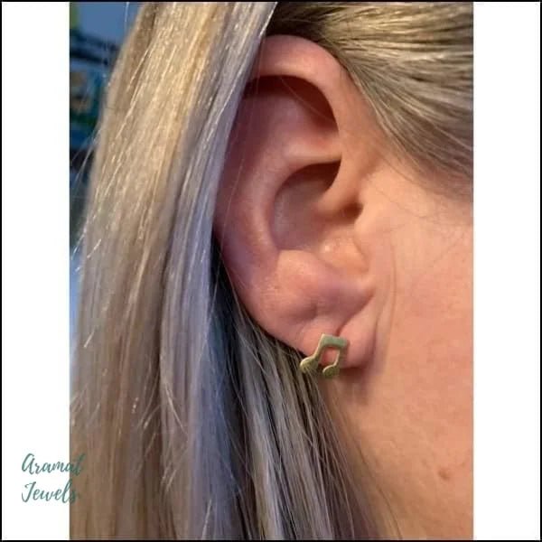 Muzieknoten Oorbellen - Stalen Oorbellen - Muzieknoot-Goudkleur-7x4mm -