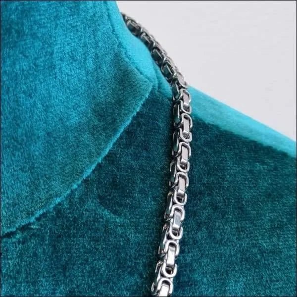 RVS Koningsketting Zilverkleurig Vierkant &acirc;&euro;&ldquo; Stoere Ketting Man Unisex Staal - 45c