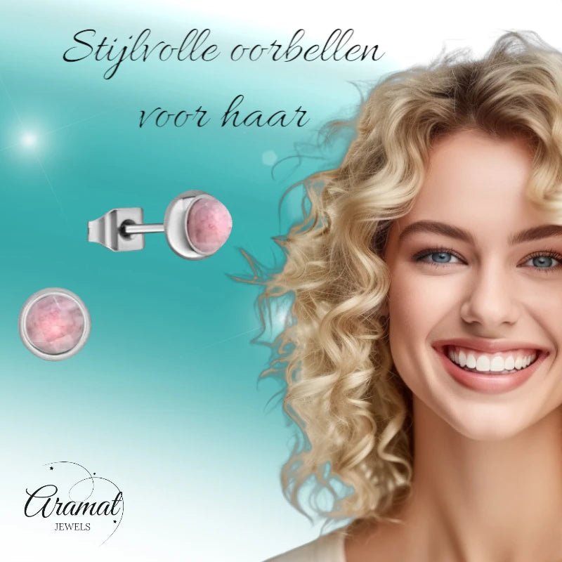 Roze Aardbeienkwarts Oorbellen - Staal - 5mm -