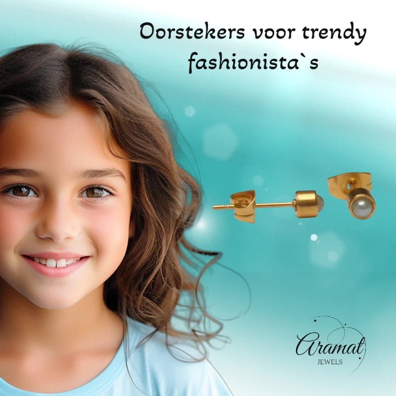 Oorstekers &acirc;&euro;&ldquo; Staal Parel Lichtgroen Goudkleurig (4mm) -
