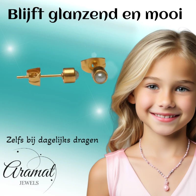 Oorstekers &acirc;&euro;&ldquo; Staal Parel Lichtgroen Goudkleurig (4mm) -