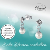 Zilveren Kristal Oorbellen met Parelhanger -