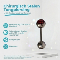 Stijlvolle Stalen Tongpiercing met Ruitjesdesign -