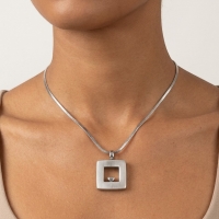 RVS Ashanger Vierkant met Hartje Zilverkleurig &acirc;&euro;&ldquo; 26x19mm Gedenksieraad - Unisex