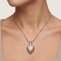 Hart ashanger met ruitjes en zirkonia &acirc;&euro;&ldquo; zilverkleur - Unisex
