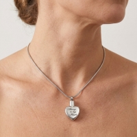 Stalen Ashanger Always in My Heart &acirc;&euro;&ldquo; Zilverkleurig Gedenksieraad Hart - Unisex
