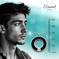 Zwarte Ronde Stalen Ashanger &acirc;&euro;&ldquo; Stoer Gedenksieraad Zonder Ketting - Unisex