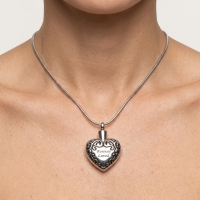 Stalen Ashanger Hart &acirc;&euro;&ldquo; Zilverkleurig & Zwart Gedenksieraad - Unisex