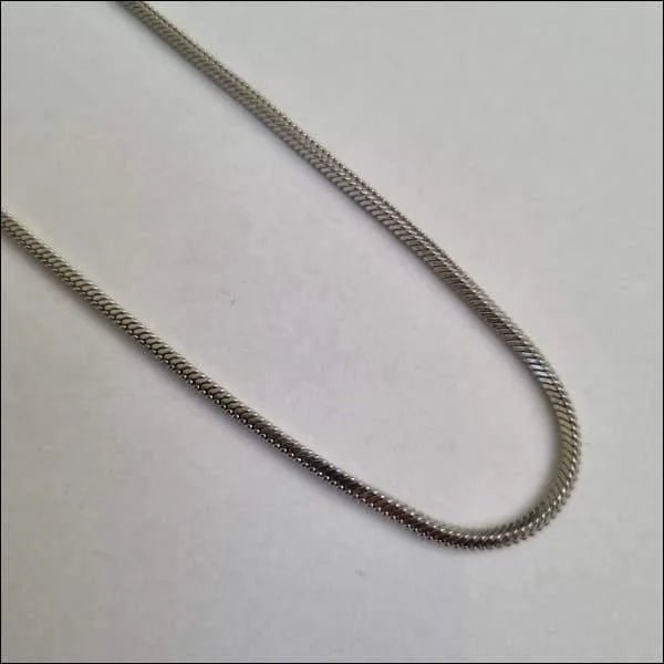 RVS Vierkante Slangenketting Zilverkleurig &acirc;&euro;&ldquo; Box Chain Staal Unisex - 1,5 mm / 50