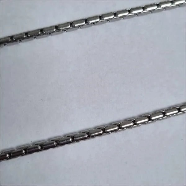 Zilverkleurige Slangenketting Staal &acirc;&euro;&ldquo; 75cm Lange Snake Chain Dames RVS - Unisex