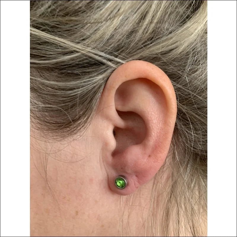 RVS Lichtgroene Kristal Oorbellen 6mm - Groene Zirkonia Studs -