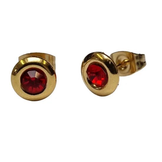 Oorbellen &acirc;&euro;&ldquo; Staal Rode Kristal Goudkleurig (8mm) -