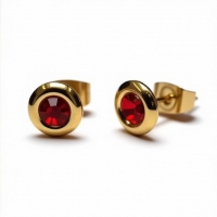 Oorbellen &acirc;&euro;&ldquo; Staal Rode Kristal Goudkleurig (8mm) -