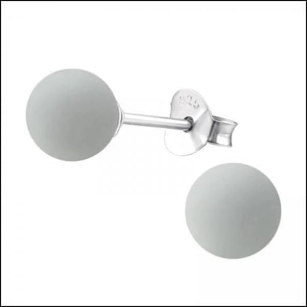 Zilveren Parel Oorbellen - Tijdloze Elegantie - 6mm / Mat Licht Grijs -