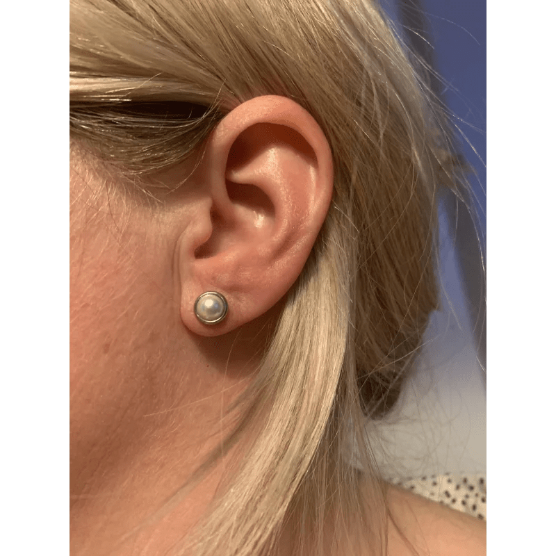 Oorstekers &acirc;&euro;&ldquo; Parel Wit Staal (8mm) -