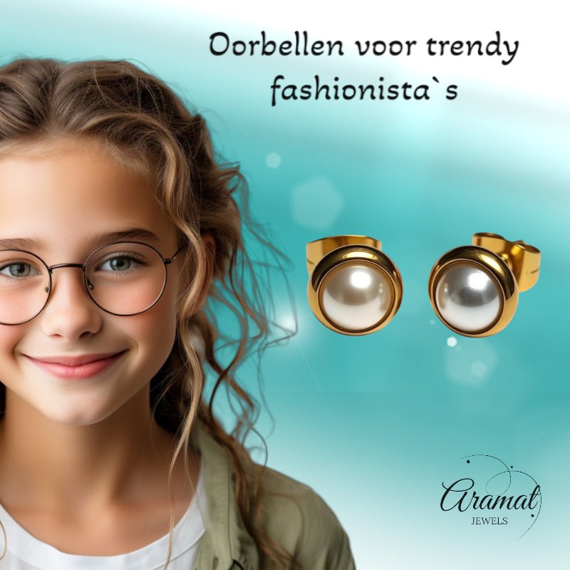 Oorknopjes &acirc;&euro;&ldquo; Parel Wit Goudkleurig (8mm) -