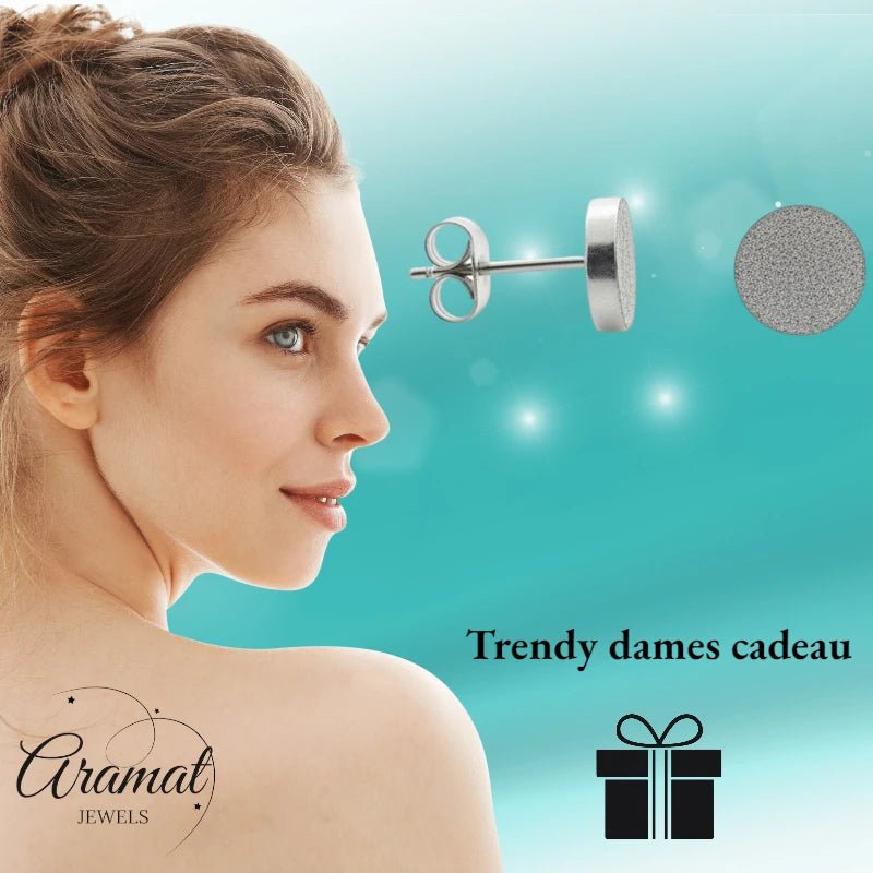 Oorbellen &acirc;&euro;&ldquo; 8mm Rond Sandblasted RVS Zilverkleur Unisex -