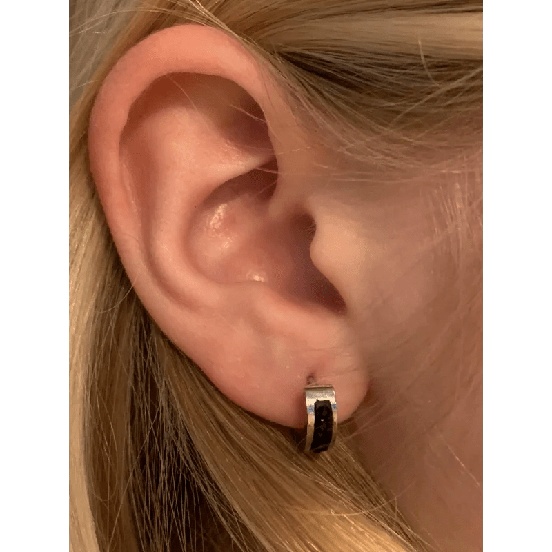 RVS Kleine Oorringen Zwarte Kristallen 10mm - Elegante Hoepels -