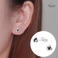 925 zilveren Oorbellen Kinder  Dots 4mm -