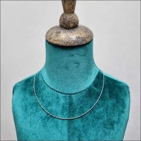 Zilverkleurige Bolletjes Ketting RVS &acirc;&euro;&ldquo; Stalen Tagketting Dames Heren - 55cm / 1.5