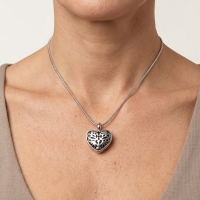 Ashanger Hartje Zwart Emaille &acirc;&euro;&ldquo; 3x2cm Zilverkleurig Staal Gedenksieraad - Unisex