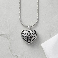 Ashanger Hartje Zwart Emaille &acirc;&euro;&ldquo; 3x2cm Zilverkleurig Staal Gedenksieraad - Unisex