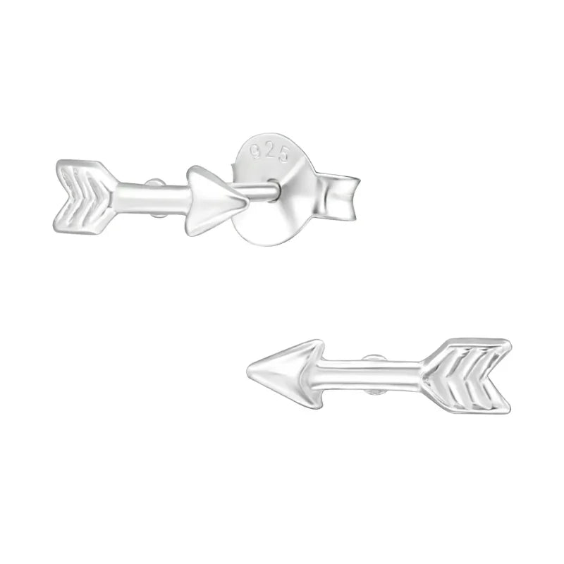 Zilveren Pijltje Oorstekers &acirc;&euro;&ldquo;  925 Zilver Modern Design - Hartje met pijltje-10mm