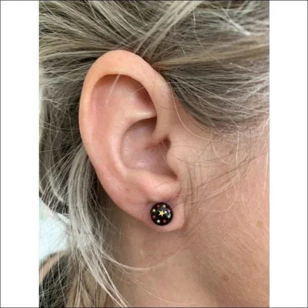 Stijlvolle Stalen Logo Oorbellen - 7mm / Sterretjes-Rood -