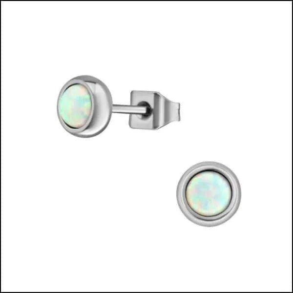 RVS Opaal Oorbellen - Synthetische Opaal Studs - Zilverkleur / 6mm / Wit -
